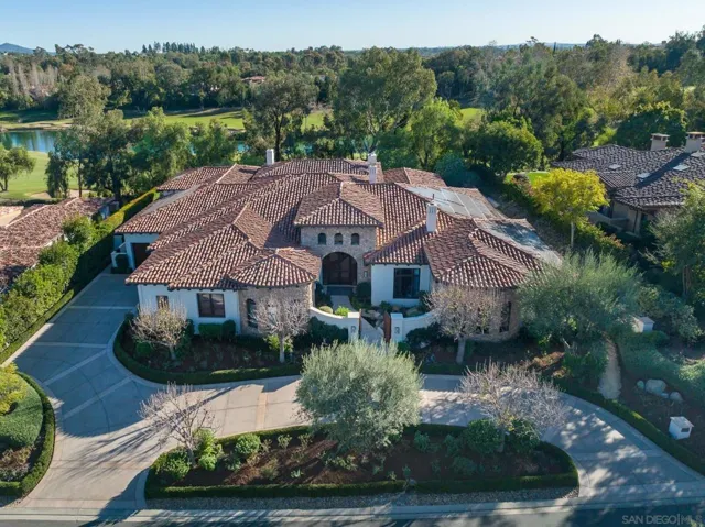 18495 Calle La Serra, Rancho Santa Fe, California 92091