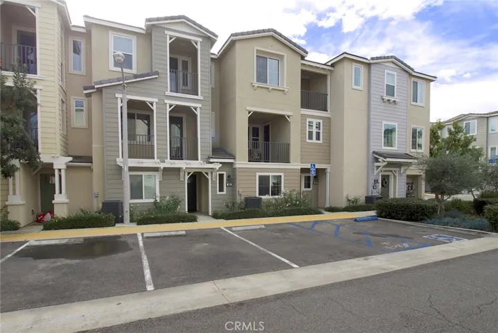 859 Suncrest Lane, Pomona, California 91767