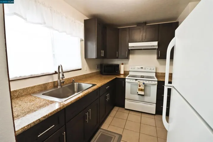 22 Merrimac Ct, Pittsburg, California 94565