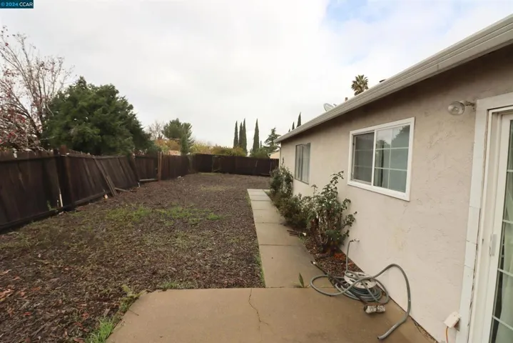 22 Merrimac Ct, Pittsburg, California 94565
