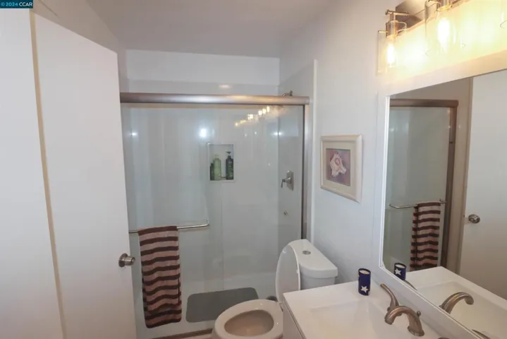 22 Merrimac Ct, Pittsburg, California 94565