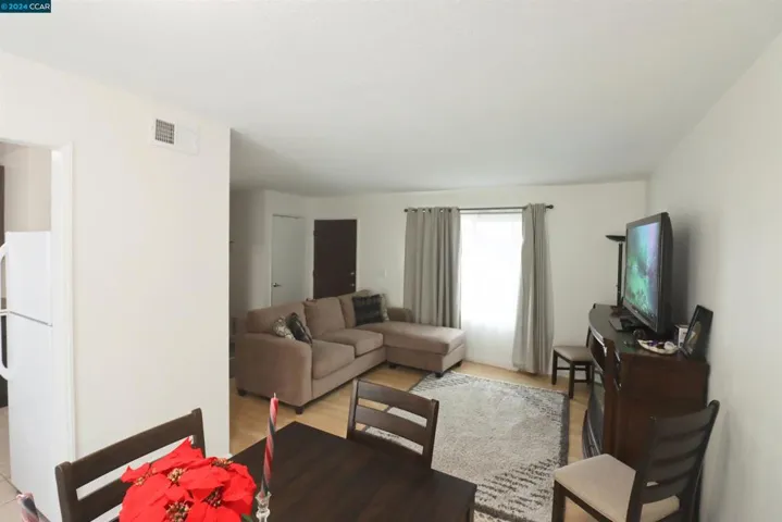 22 Merrimac Ct, Pittsburg, California 94565