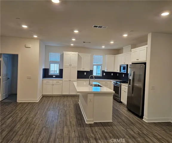 513 Taramind Way Unit E, West Covina, California 91791