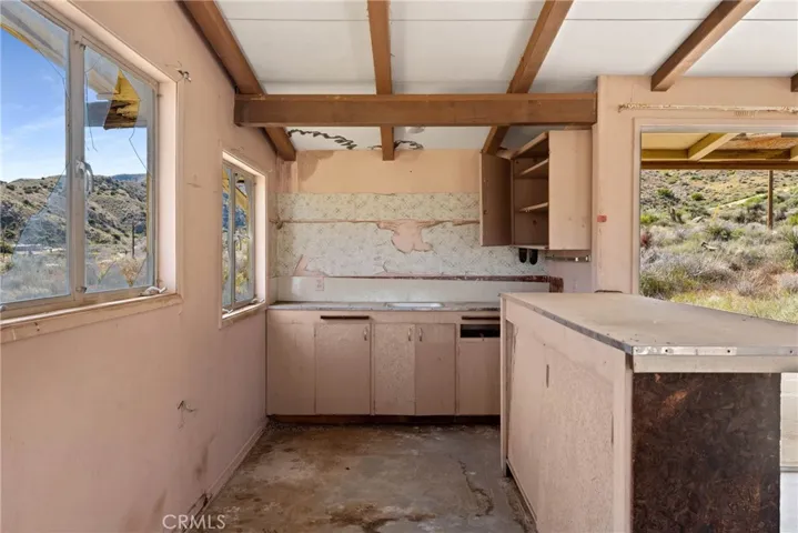 49379 Big Morongo Canyon Rd, Morongo Valley, California 92256