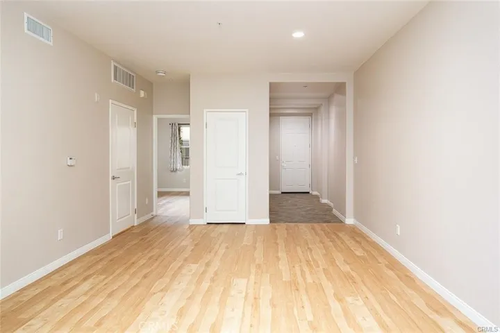 286 N Madison Avenue 301, Pasadena, California 91101