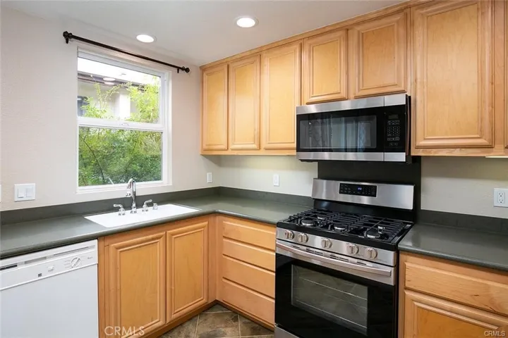 286 N Madison Avenue 301, Pasadena, California 91101