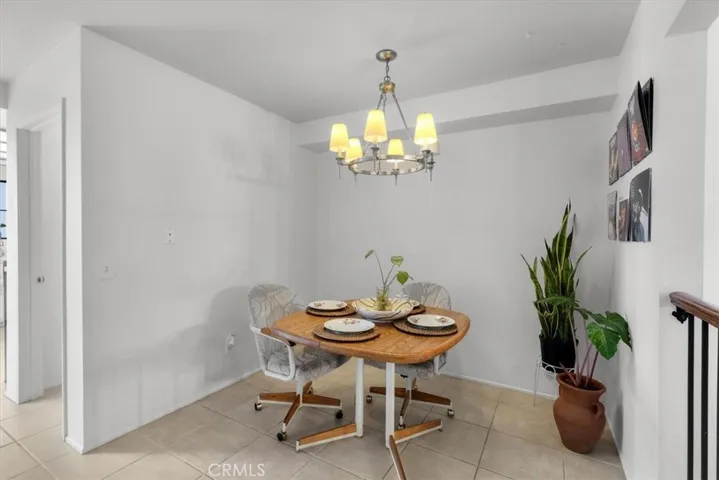 529 W 220th Street 32, Carson, California 90745