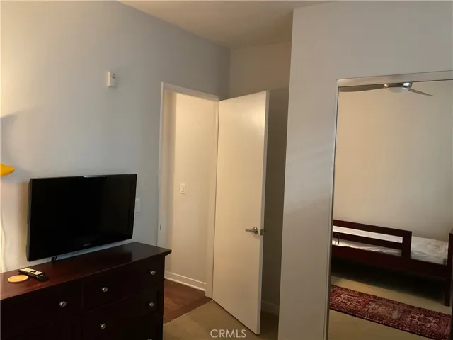 21301 Erwin Street 442, Woodland Hills, California 91367