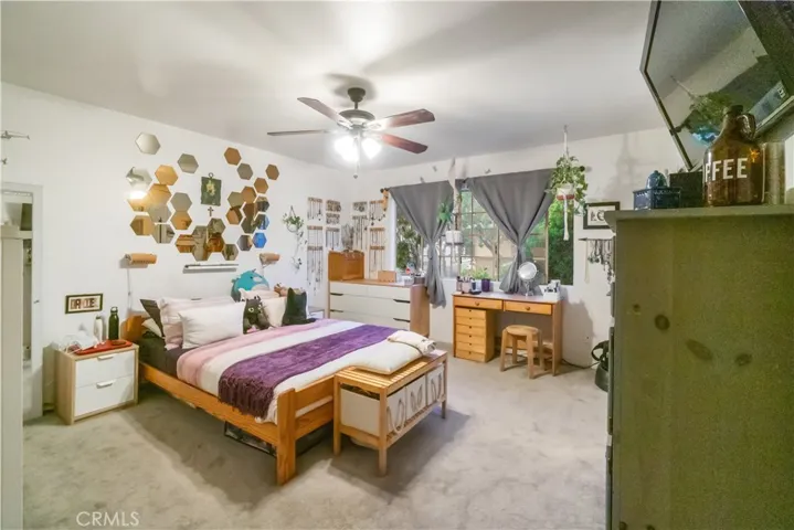 1381 W 8th Street, San Pedro, California 90732