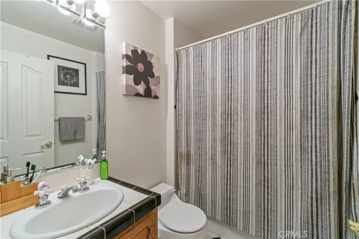1381 W 8th Street, San Pedro, California 90732