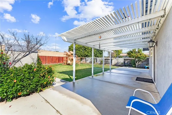 Two nice patio areas.