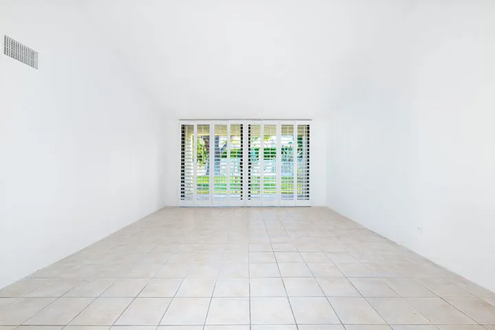 18-web-or-mls-LBLaVerne-18