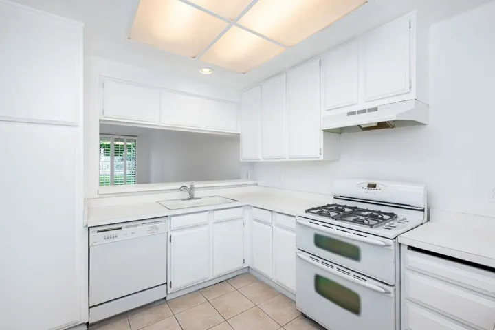 24-web-or-mls-LBLaVerne-24
