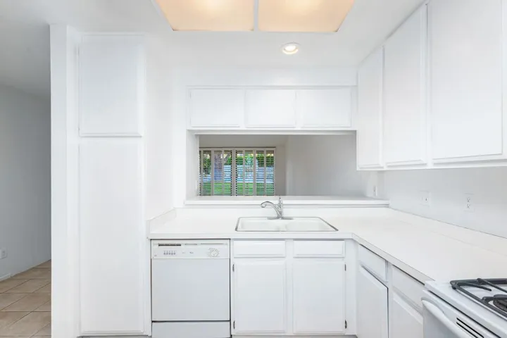 25-web-or-mls-LBLaVerne-25