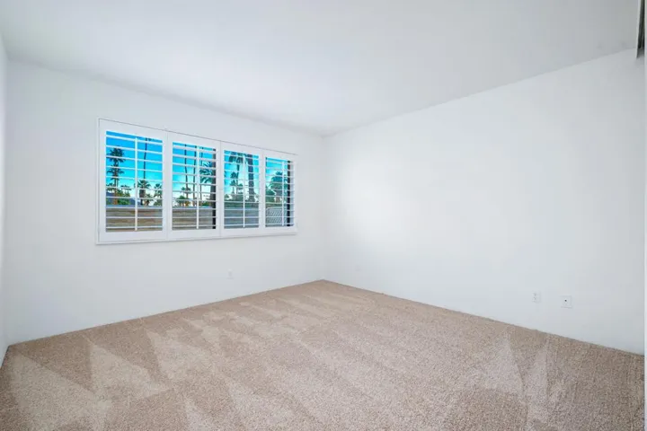 28-web-or-mls-LBLaVerne-28