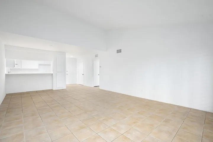 20-web-or-mls-LBLaVerne-20