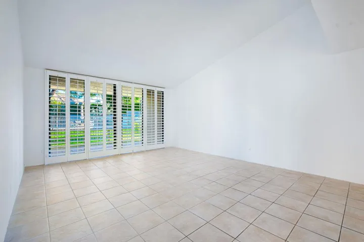 17-web-or-mls-LBLaVerne-17