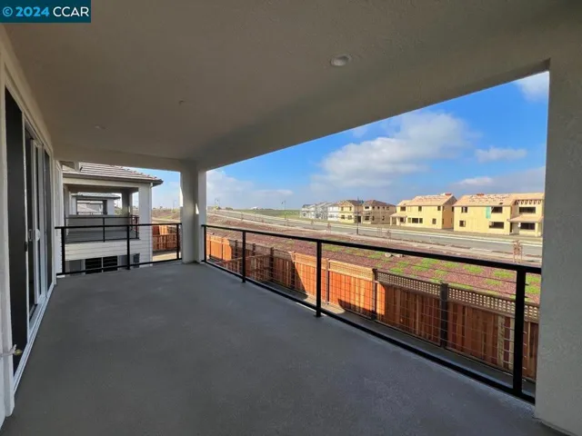 16251 Brownstone Ave., Lathrop, California 95330
