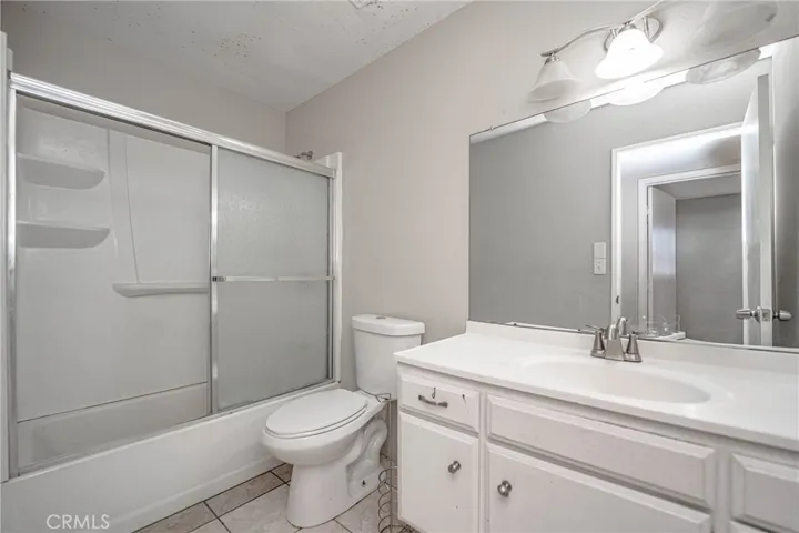822 Landsford Street, Lancaster, California 93535