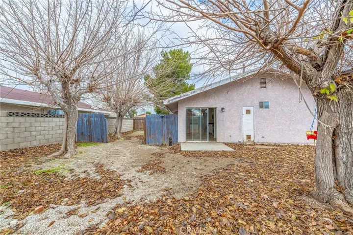 822 Landsford Street, Lancaster, California 93535