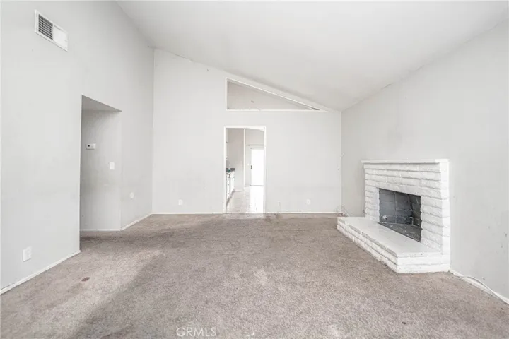 822 Landsford Street, Lancaster, California 93535