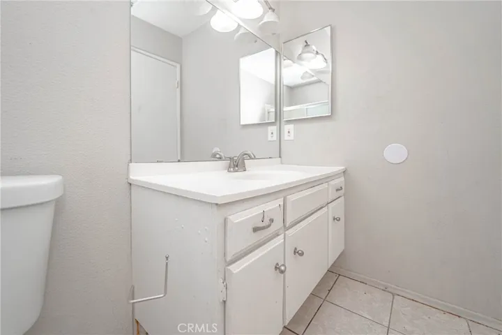 822 Landsford Street, Lancaster, California 93535