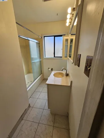 2257 Vegas Ave, Castro Valley, California 94546
