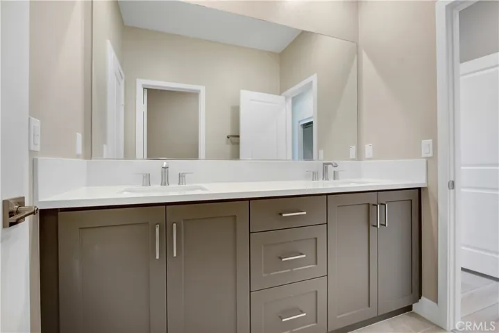3029 Harrison Lane, Simi Valley, California 93065