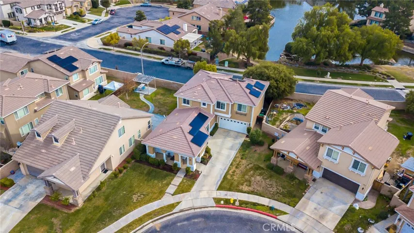 1525 Sweet Basil Circle, Hemet, California 92545