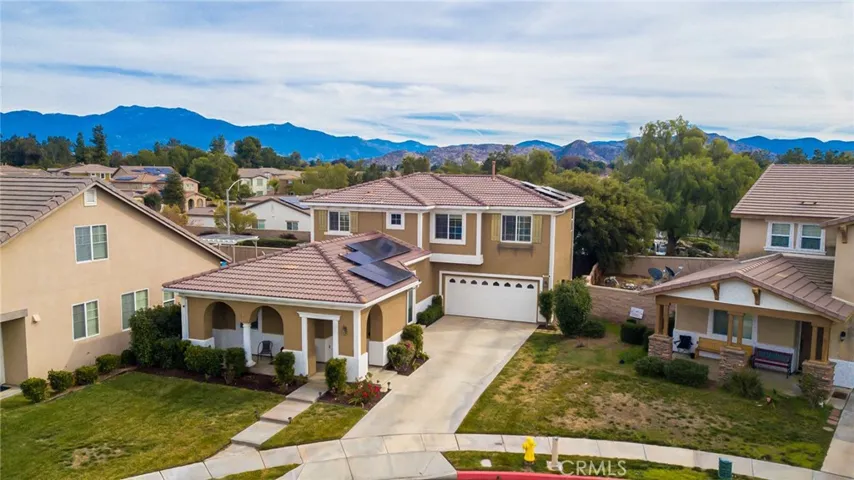 1525 Sweet Basil Circle, Hemet, California 92545