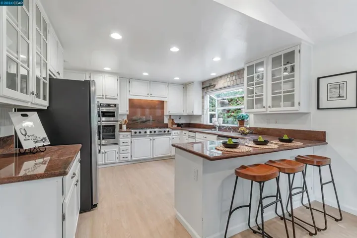 717 Liquidamber Pl, Danville, California 94506