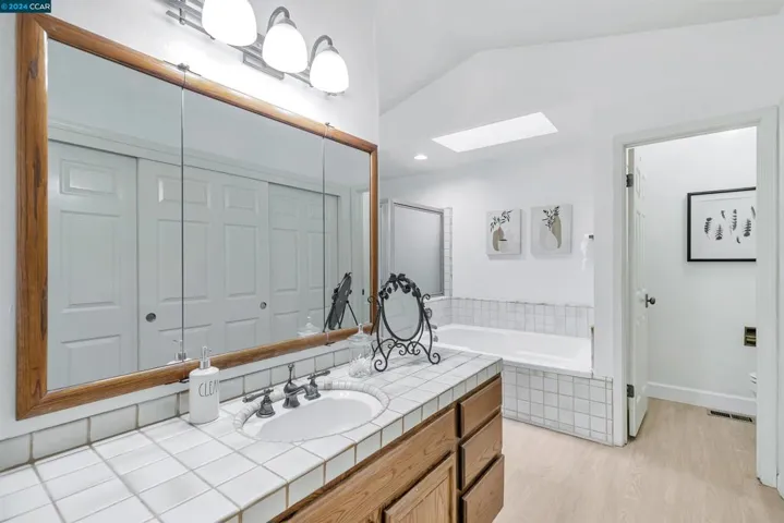 717 Liquidamber Pl, Danville, California 94506