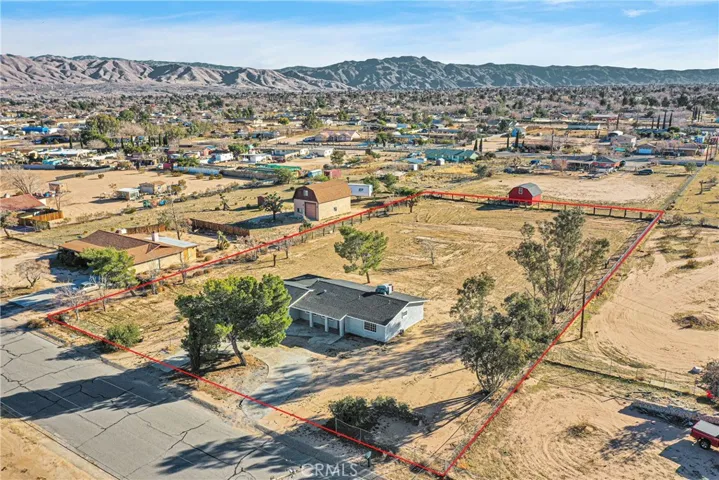 17625 Linden Street, Hesperia, California 92345