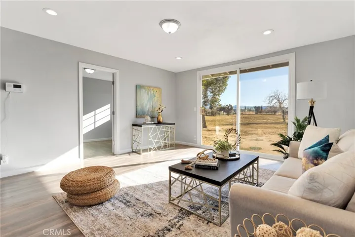 17625 Linden Street, Hesperia, California 92345
