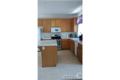 1369 Veronica, Hemet, California 92545