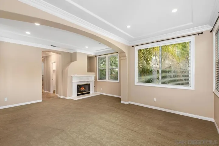 7638 Heatherly Ln, San Diego, California 92130