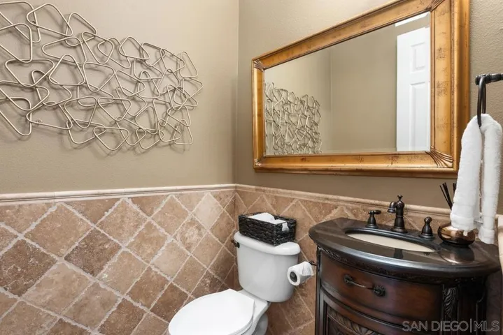 7638 Heatherly Ln, San Diego, California 92130