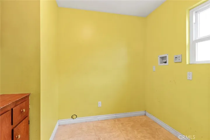 2433 W 238th Street, Torrance, California 90501