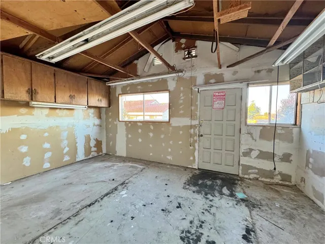 2433 W 238th Street, Torrance, California 90501