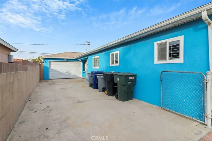 2433 W 238th Street, Torrance, California 90501