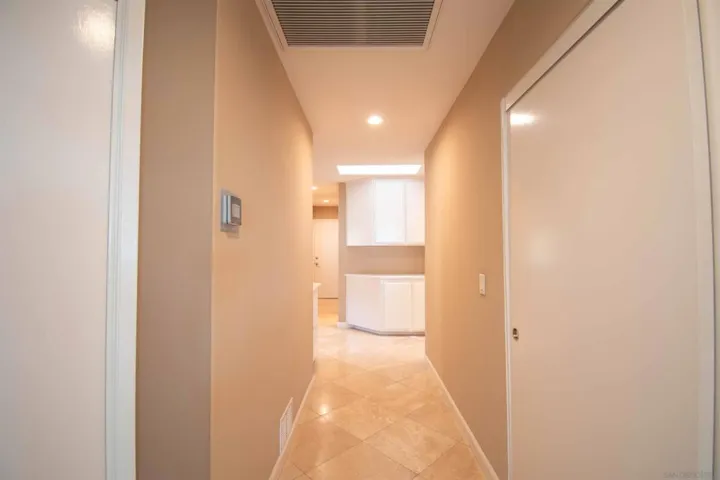 14962 Montana Serena, El Cajon, California 92021