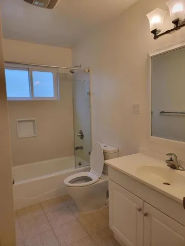 1751 Marco Polo 7, Burlingame, California 94010