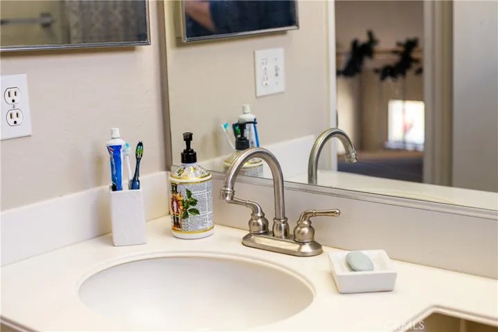 27832 Berwick 64, Mission Viejo, California 92691
