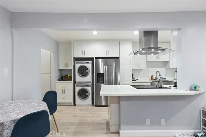 2310 E 5th Street, Long Beach, California 90814