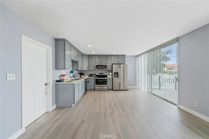 2310 E 5th Street, Long Beach, California 90814
