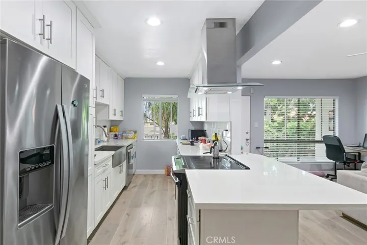 2310 E 5th Street, Long Beach, California 90814