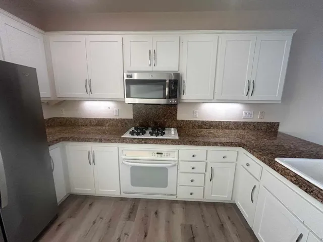 9408 Questa Pointe, San Diego, California 92126
