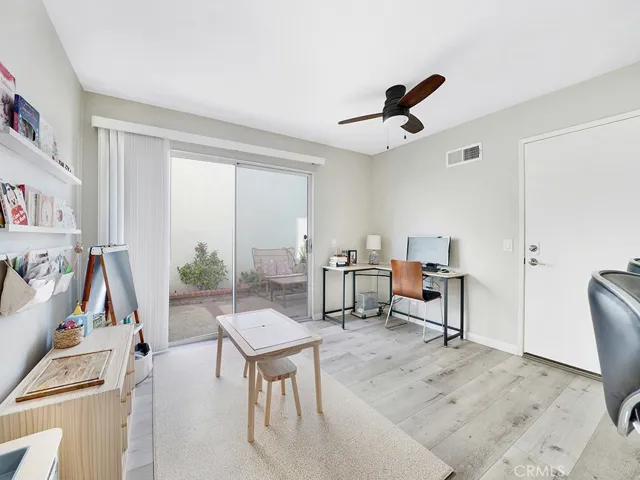 16 Seawind, Irvine, California 92614