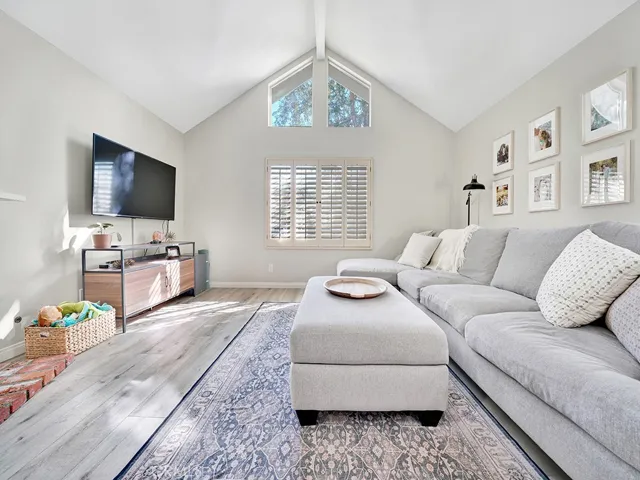 16 Seawind, Irvine, California 92614