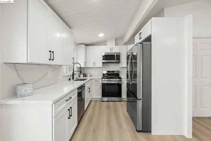 3048 Laurence Ct, Concord, California 94520